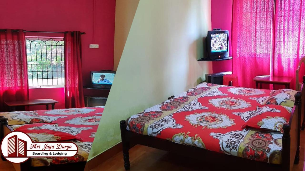 Shri Jaya Durga Boarding & Lodging Udupi Exteriör bild